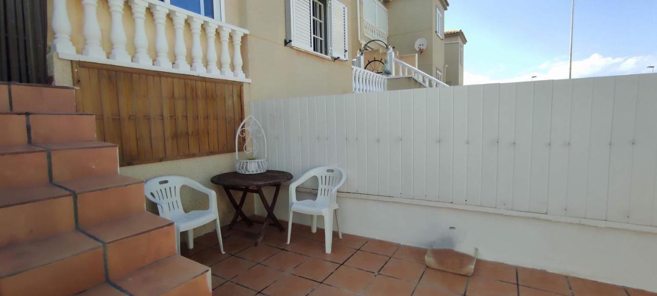 Zeus Beach La Mata Торрев'єха Екстер'єр фото